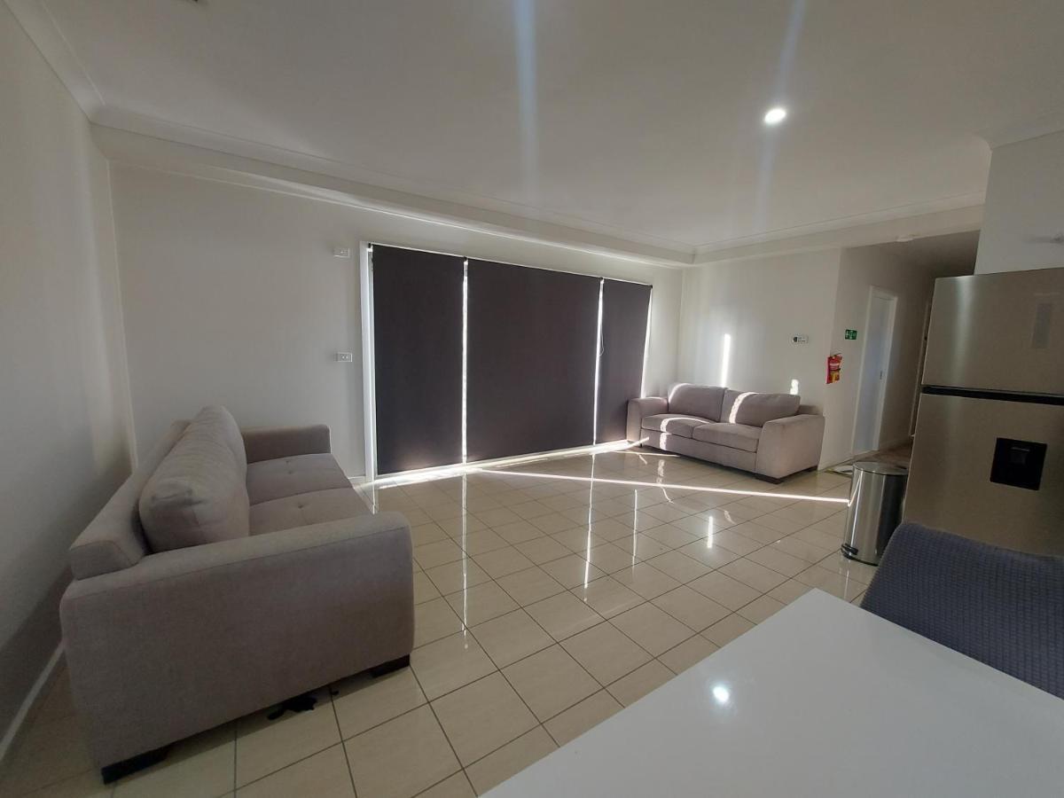 Maruve Guesthouse 12 Min From Melb Airport Melbourne Luaran gambar