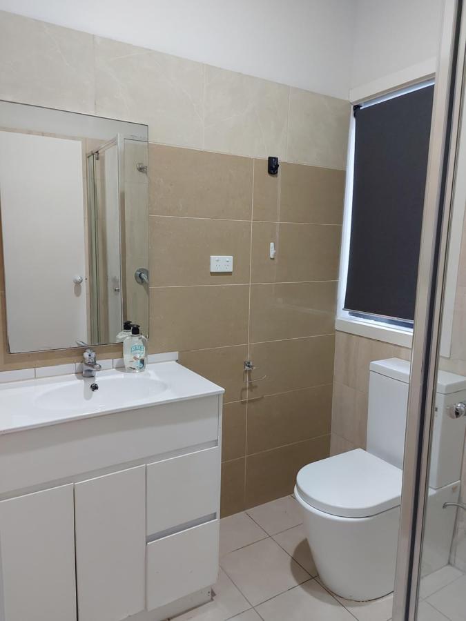 Maruve Guesthouse 12 Min From Melb Airport Melbourne Luaran gambar