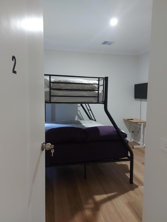 Maruve Guesthouse 12 Min From Melb Airport Melbourne Luaran gambar